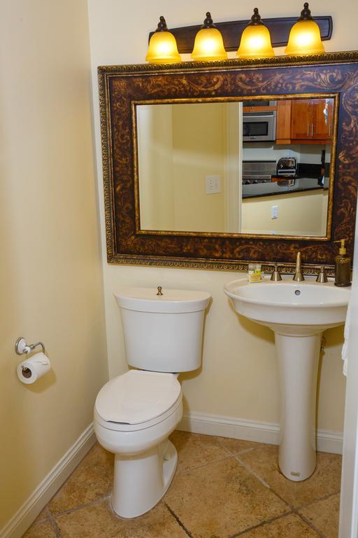 Key West Harbour Oceanfront Suites Номер фото