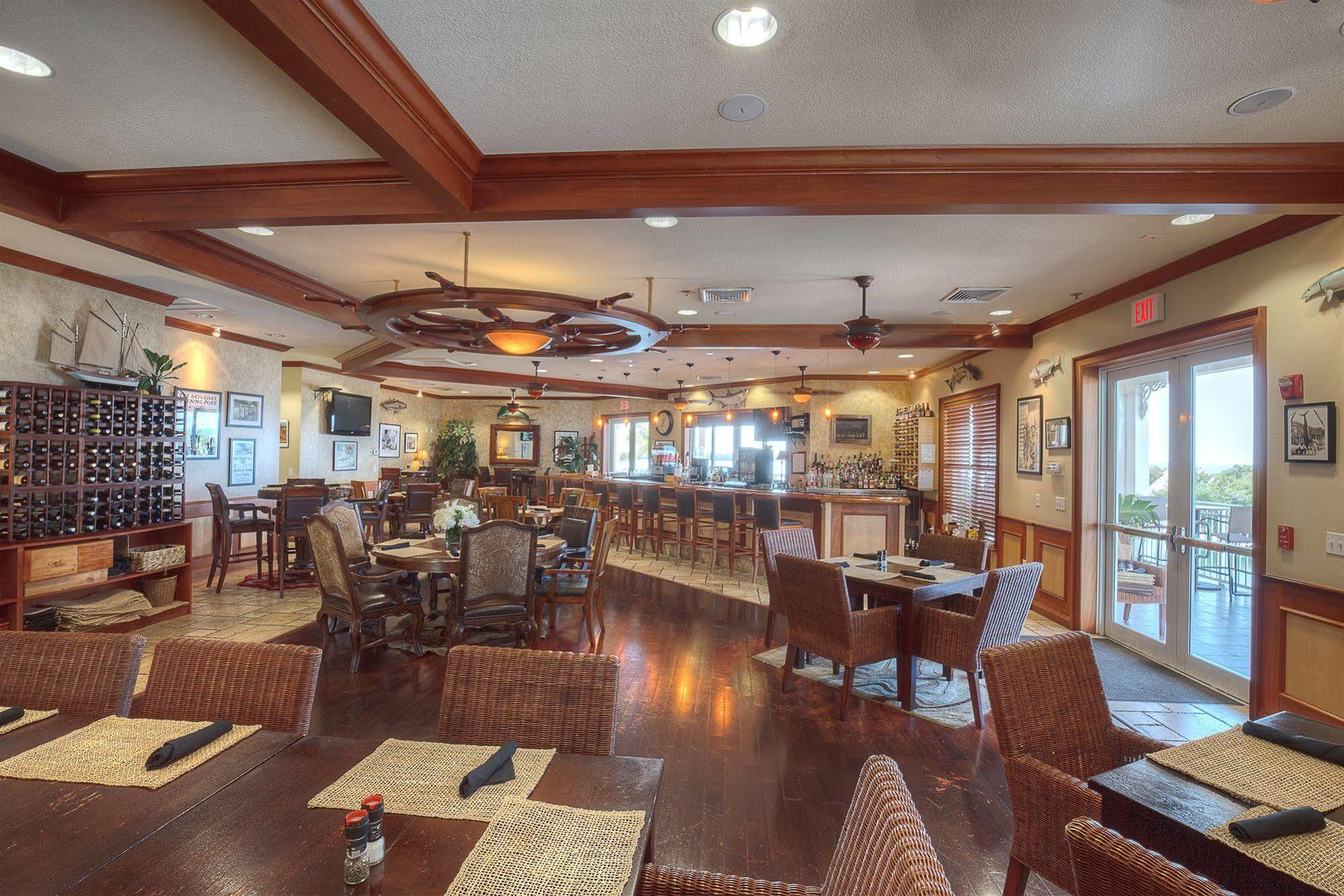 Key West Harbour Oceanfront Suites Екстер'єр фото